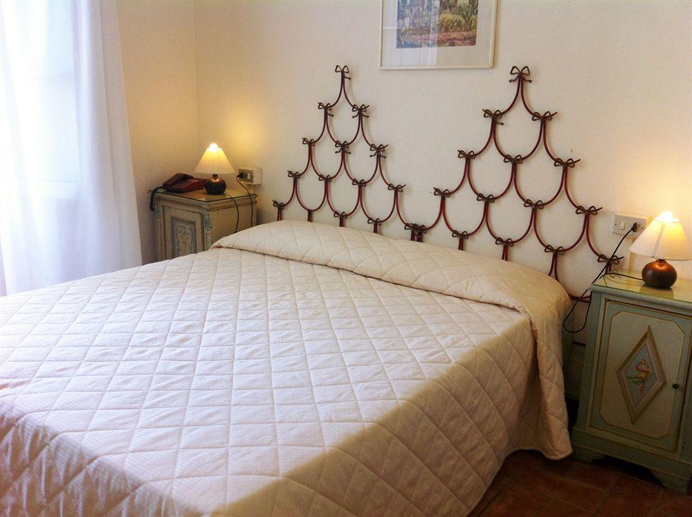 Hotel Crocini Firenze Bagian luar foto