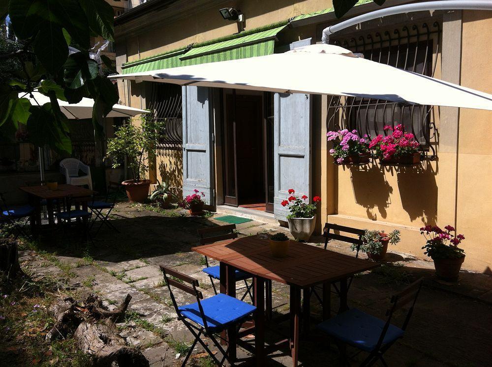 Hotel Crocini Firenze Bagian luar foto