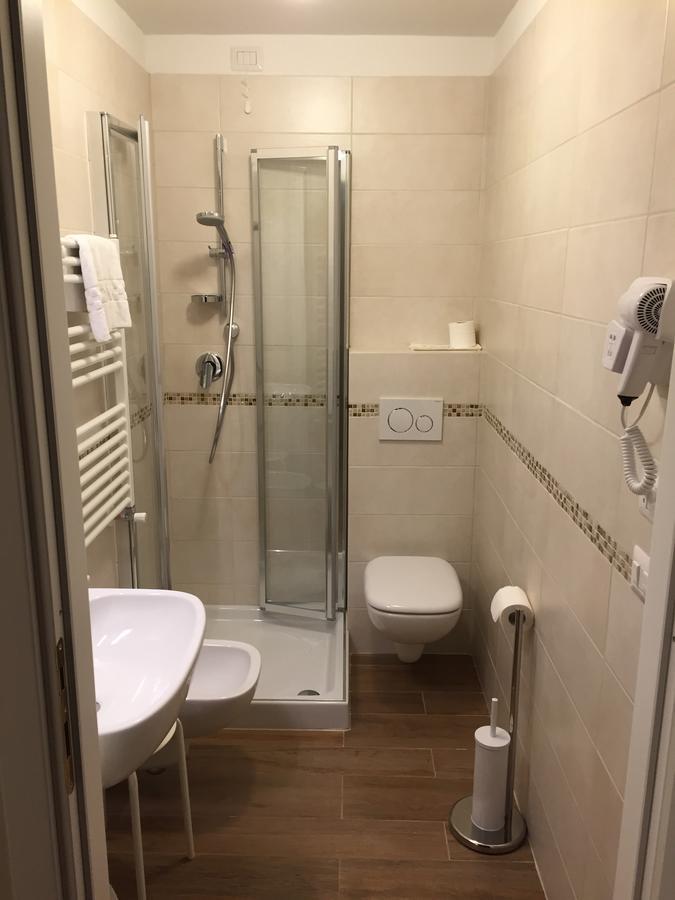Hotel Crocini Firenze Bagian luar foto