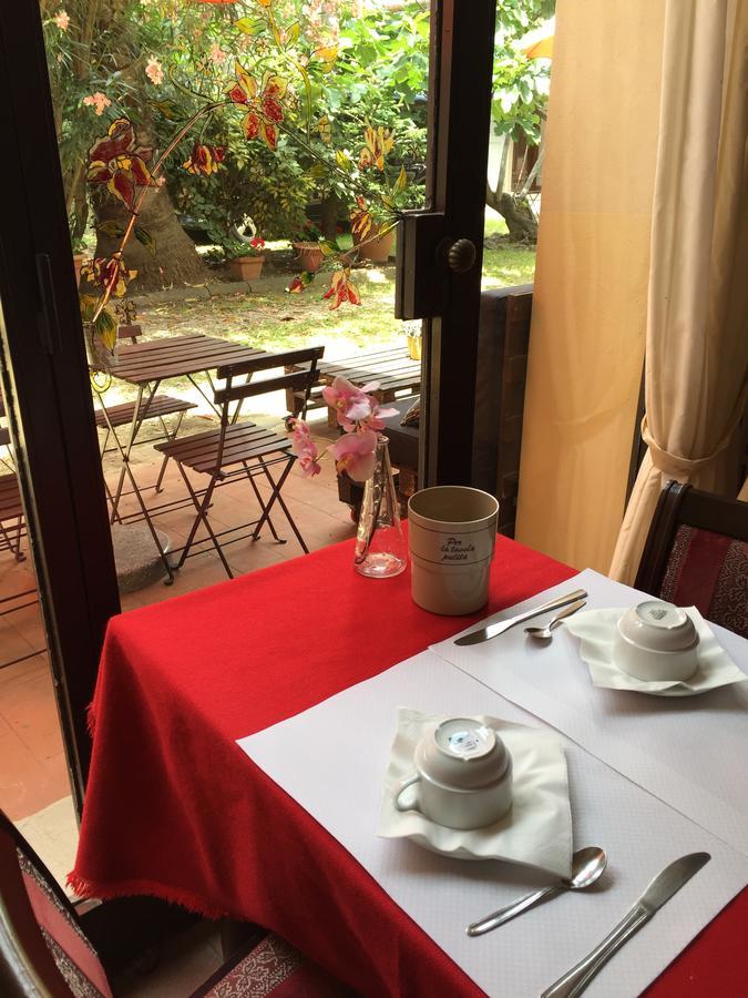 Hotel Crocini Firenze Bagian luar foto