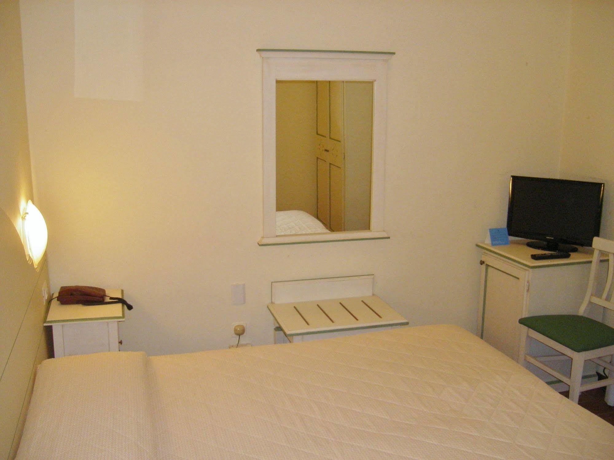 Hotel Crocini Firenze Bagian luar foto