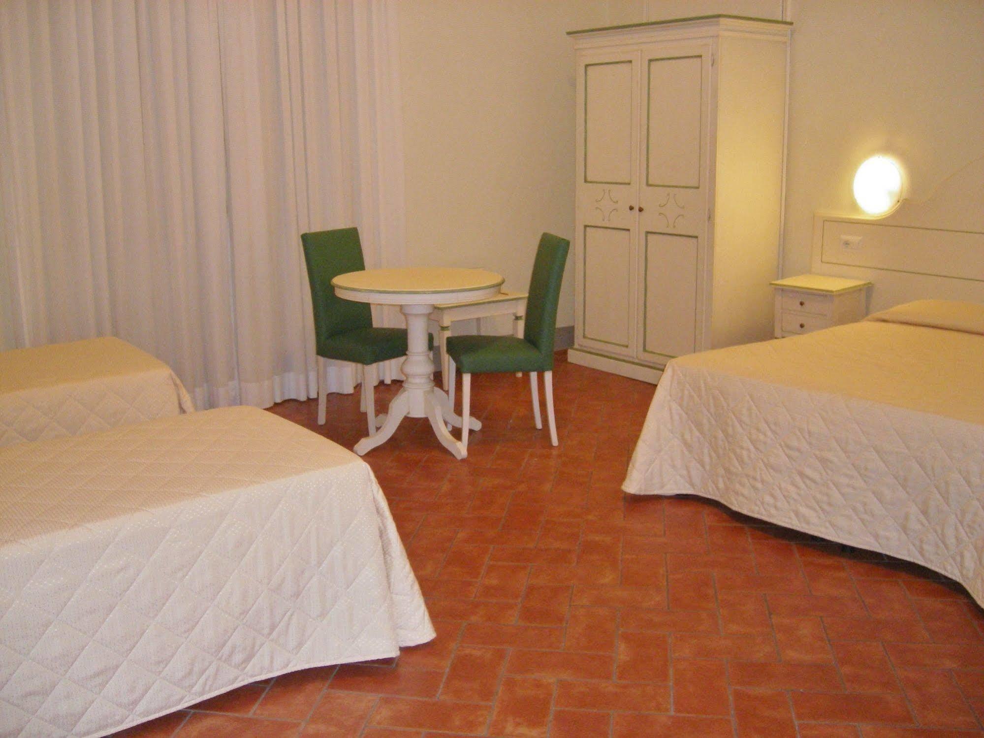 Hotel Crocini Firenze Bagian luar foto